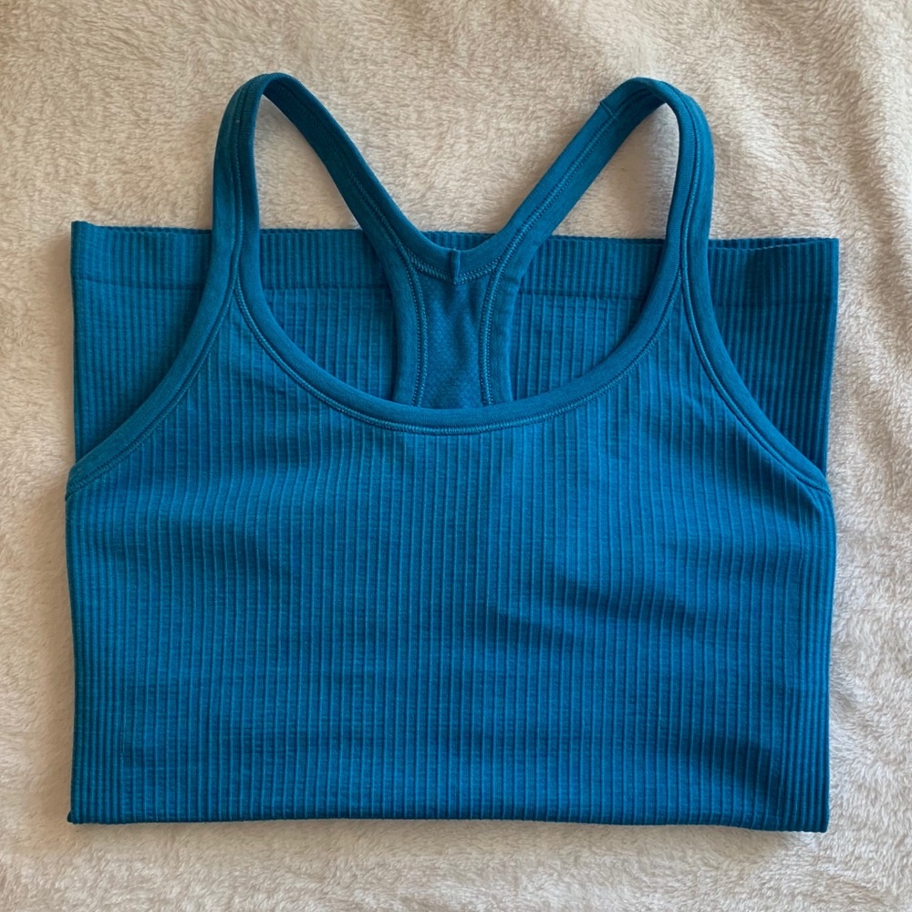 Lululemon Ebb to Street tank blue size 6
